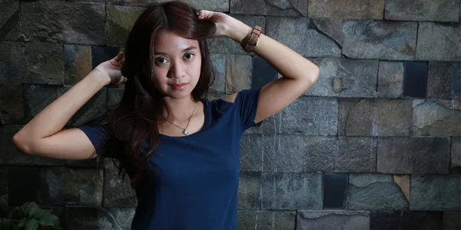 [FOTO] Koleksi, Vanda Rainy Bahkan Punya Sepatu Berharga 3 Juta