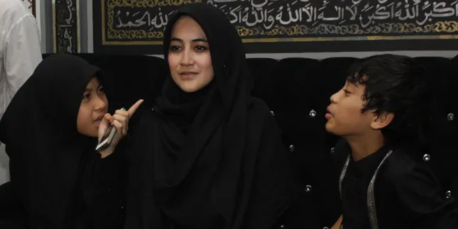 [Foto] Kondisi Rumah Pipik Pasca Kebakaran Pagi Tadi