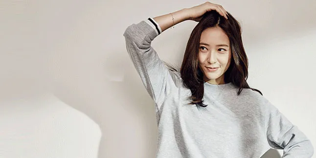 FOTO: Krystal f(x) Kembali Dikritik Netizen Gara-Gara Wajah Jutek