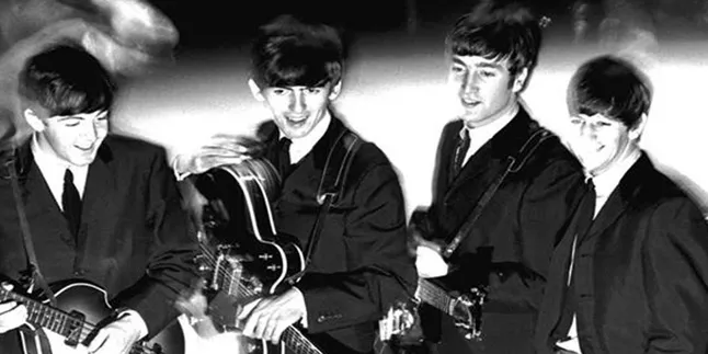 Foto Langka ABBEY ROAD The Beatles Dilelang