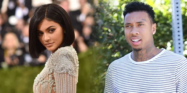 [FOTO] Liburan Bareng, Kylie Jenner & Tyga Mesra Bak Suami Istri