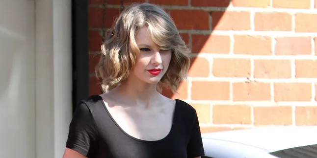 Foto Lucu Taylor Swift Dan Cara deLevingne