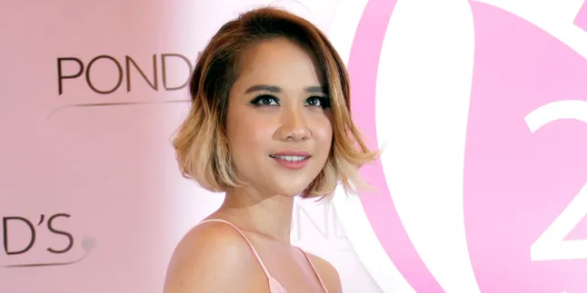 [Foto] Magic! Inilah Perubahan BCL Sebelum dan Sesudah Make Up
