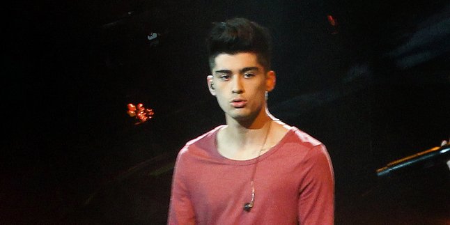 [FOTO] Mendarat di Amerika, Zayn Malik Sudah Segar Bugar