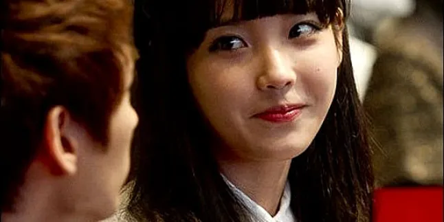 Eunhyuk Super Junior - IU Pacaran?