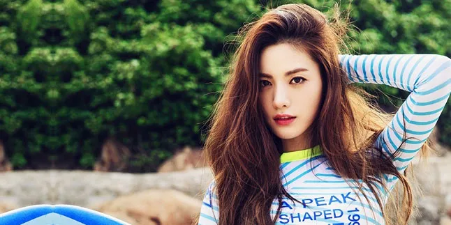 FOTO: Nana After School Cantik & Pamer Tubuh Hot di Pemotretan FOTO: Nana After School Cantik & Pamer Tubuh Hot di Pemotretan