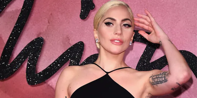 [FOTO] Nggak Mirip Aslinya, Patung Lilin Lady Gaga Panen Hujatan