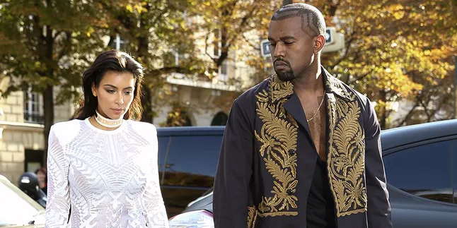 [FOTO] Niat Hati Tampil Keren, Kim Kardashian Malah Aneh