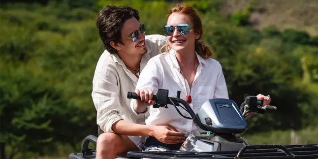 [FOTO] Nyaris Dibunuh Sang Tunangan, Lindsay Lohan Jadi Stress?