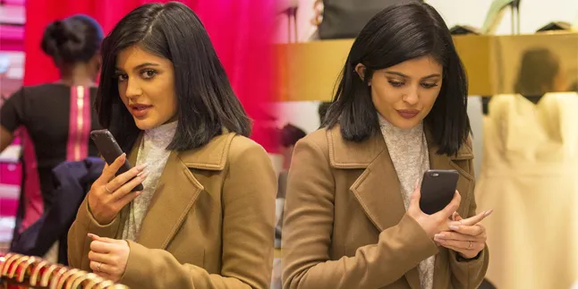 [FOTO] Pakai Dress Ketat, Kylie Jenner Tampil Menggoda