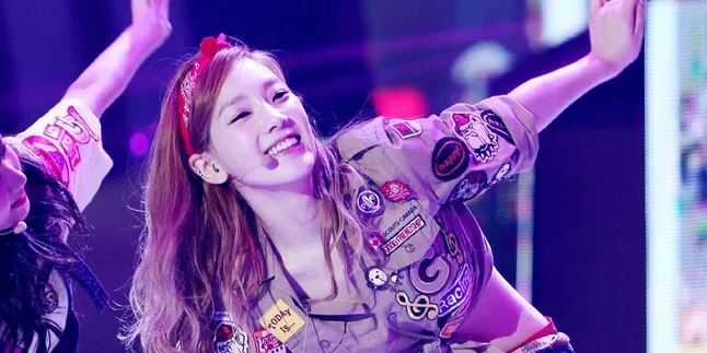 [FOTO] Pamer Perut Rata, Taeyeon SNSD Lakukan Diet Ekstrim?