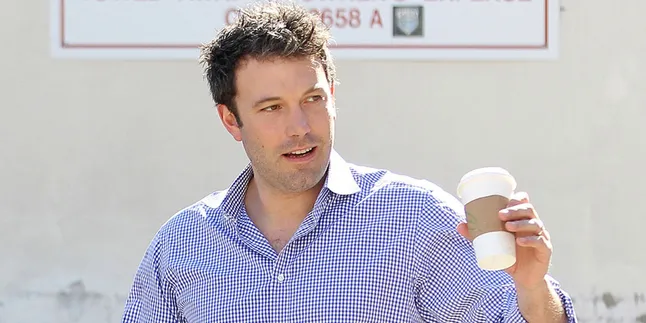 [Foto] Penampilan Perdana Ben Affleck Sebagai Batman