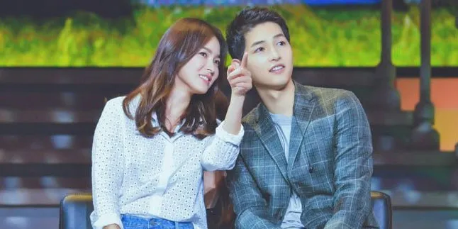 FOTO: Penampilan Perdana Song Joong Ki Pasca Umumkan Nikah