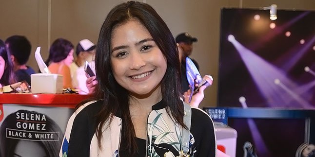 Foto: Poni Baru, Prilly Latuconsina Jadi 'Kernet Angkot Gaul'