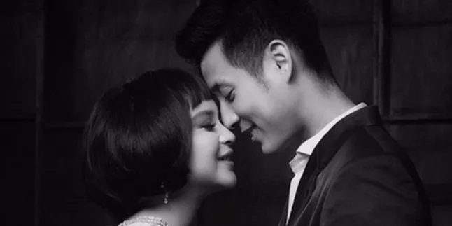 FOTO: Quality Time, Putri Titian dan Junior Ngobrol Santai Berdua