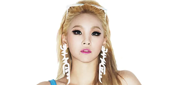 [FOTO] Saat CL 2NE1, Pamer Tubuh Pakai Bikini