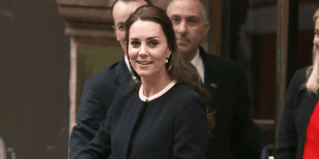 Foto Sampul Majalah Diedit, Penampilan Kate Middleton Jadi Begini Foto Sampul Majalah Diedit, Penampilan Kate Middleton Jadi Begini