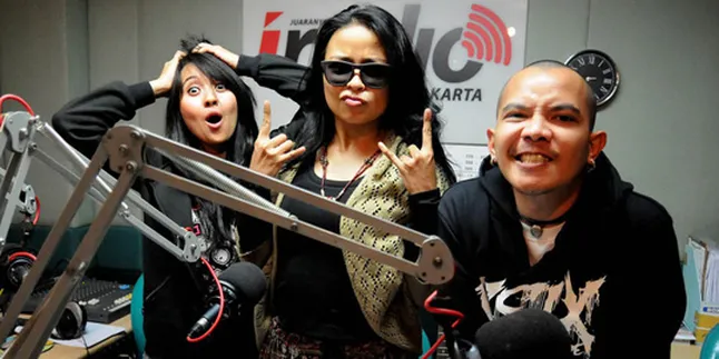 [Foto] Sederhana! Penampilan Chua, Pembetot Bass Kotak