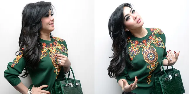 [FOTO] Seksi Pamer Paha, Ini Cara Syahrini Santai di Singgasana
