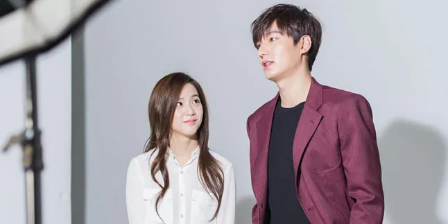 [FOTO] Seperti Ini Nih 'Kencan' Mesra Lee Min Ho & Kim Ji Soo
