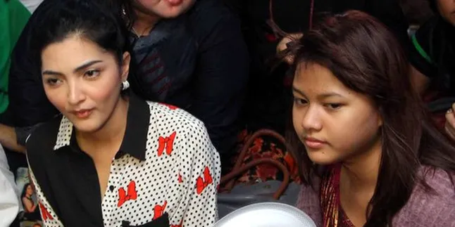 [Foto] Sudah Remaja, Aurel Makin Perhatikan Penampilan