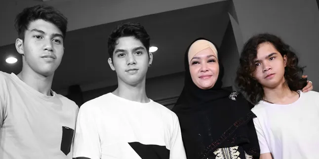 FOTO: Surat Cinta Dari Dul Ini Sukses Bikin Maia Estianty Mewek