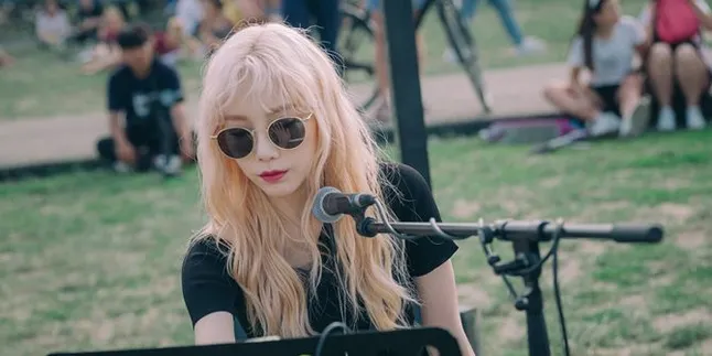 Foto Taeyeon SNSD Pamer Tindik Hidung, Keren atau Makin Mirip Pria?