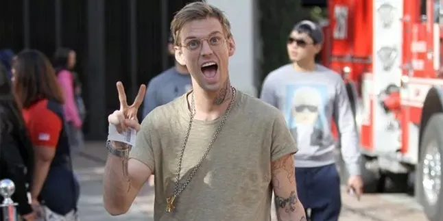 [FOTO] Tak Lagi Kurus Kering, Aaron Carter Sukses Naikkan Berat Badan