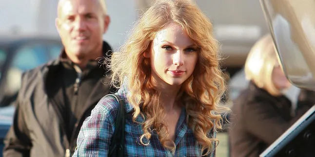 [Foto] Taylor Swift Jejakkan Kaki di Indonesia