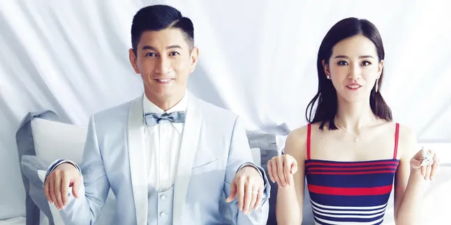 FOTO: Terungkap, Undangan Nikah Cute Serba Biru Nicky Wu di Bali FOTO: Terungkap, Undangan Nikah Cute Serba Biru Nicky Wu di Bali