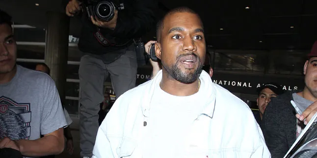 Foto Throwback, Ungkap Talenta Emas Kanye West Sejak SMA Foto Throwback, Ungkap Talenta Emas Kanye West Sejak SMA