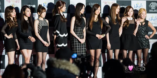 [FOTO] Tiga Member SNSD Ini Cantik Seksi Dalam Serba Pink