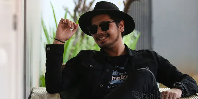 [FOTO] Tulis 'Will You Marry Me', Petra Sihombing Lamar Pacarnya?