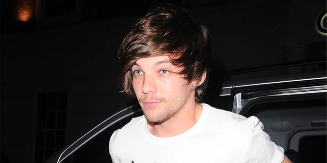 [FOTO] Untuk Putranya, Louis Tomlinson Beli Rumah Mewah 94 M