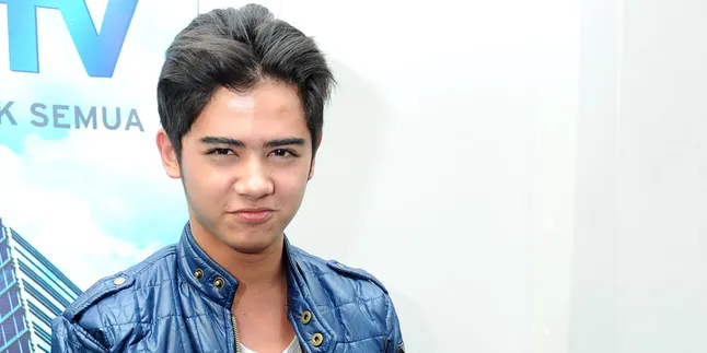 [FOTO] Wajah Aliando Syarief Saat Cemberut, Masih Ganteng?
