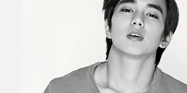 [FOTO] Wajib Militer, Yoo Seung Ho Lebih Hitam dan Gagah!