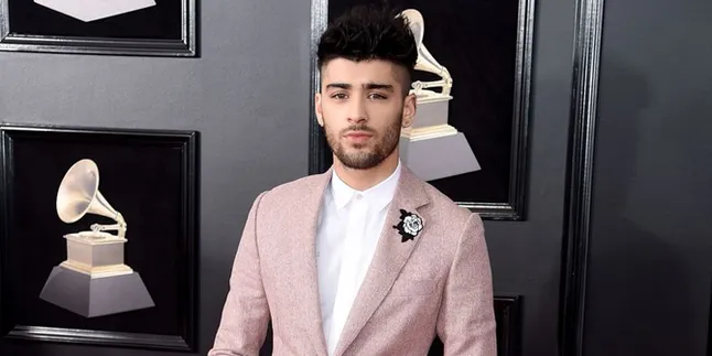[FOTO] Zayn Malik Ketahuan Menginap di Apartemen Gigi Hadid