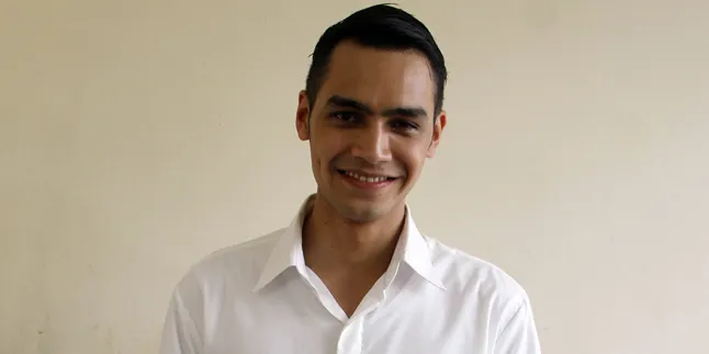 FPI: Jonas Rivanno Mempermainkan Agama Kami FPI: Jonas Rivanno Mempermainkan Agama Kami