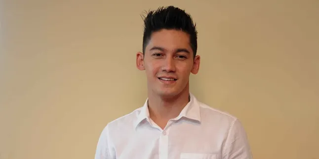Franda & Samuel Zylgwyn Bakal Menikah di Bulan Juli 2016? Franda & Samuel Zylgwyn Bakal Menikah di Bulan Juli 2016?