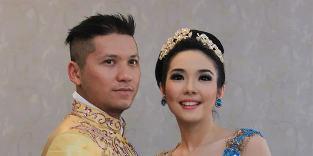 Gading Marten Tak Mau Stress Jelang Pernikahan Gading Marten Tak Mau Stress Jelang Pernikahan