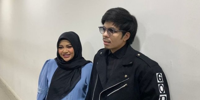 Failed Babymoon to Japan, Aurel Hermansyah and Atta Halilintar Choose to Stay in Indonesia