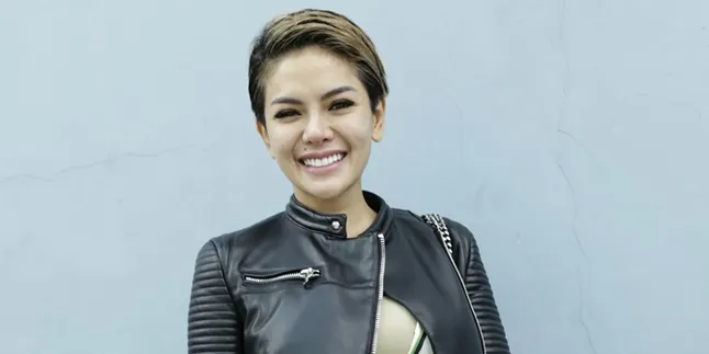 Gagal Liburan ke Australia Karena Hal Ini, Nikita Mirzani Bertolak Ke Bali