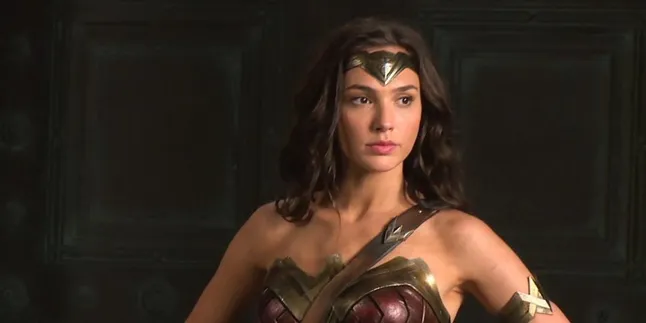 Gal Gadot Dibayar Rendah Untuk Film 'WONDER WOMAN', Benarkah?