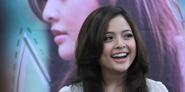 Galau, Tasya Tuangkan Lewat Lagu