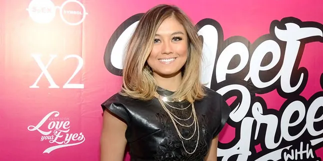 Gampang Bosan, Agnes Monica Jadi Suka Ganti Warna Rambut