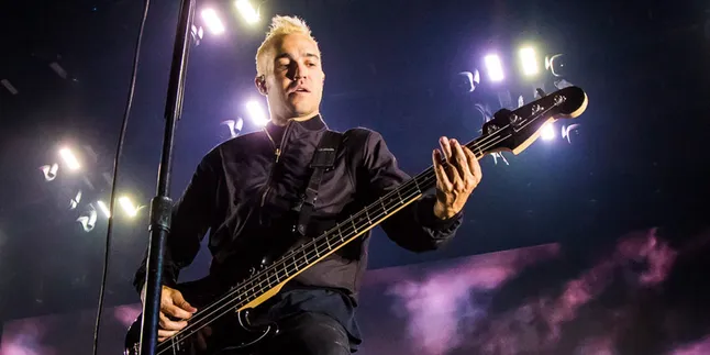 Gandeng Demi Lovato, Fall Out Boy Rilis Ulang 'Irresistible'