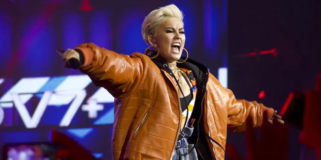 Ganti Gaya Rambut Jadi Pendek, Ternyata Ini Alasan Agnes Monica