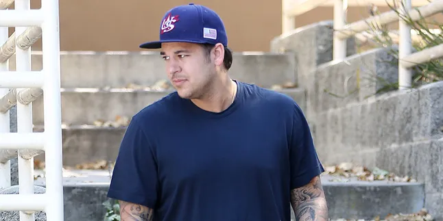 Gara-Gara Berat Badan, Rob Kardashian Terobsesi Cepat Kurus Gara-Gara Berat Badan, Rob Kardashian Terobsesi Cepat Kurus