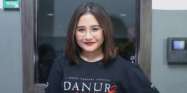 Gara-Gara 'DANUR 2: MADDAH', Prilly Latuconsina Ditakuti Adik Sendiri Gara-Gara 'DANUR 2: MADDAH', Prilly Latuconsina Ditakuti Adik Sendiri