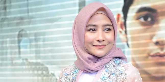 Gara-Gara Film Ini, Prilly Latuconsina Jadi Lebih Giat Belajar Agama Islam